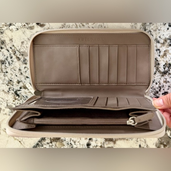 Silpada Brushed Leather Metallic Snakeskin Print Margeaux Wallet_NEW - Picture 6 of 8